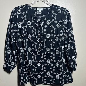 J Jill XS Black White Floral Embroidered Popover Top